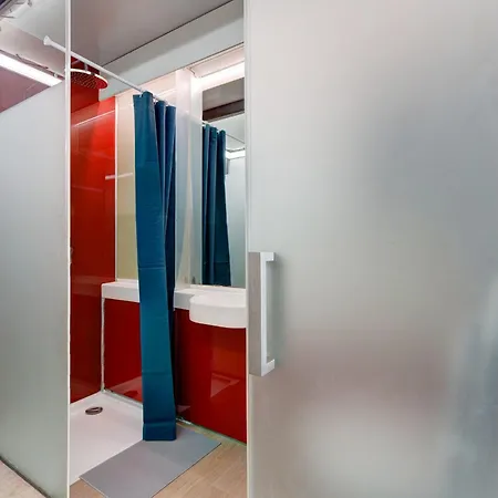 107 - Le Lokup - Wifi - Proche Tram Lägenhet *