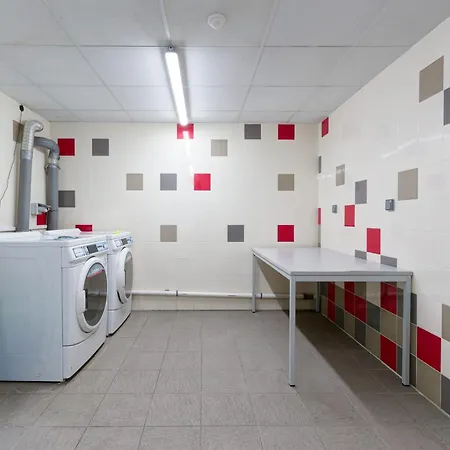 107 - Le Lokup - Wifi - Proche Tram Apartment