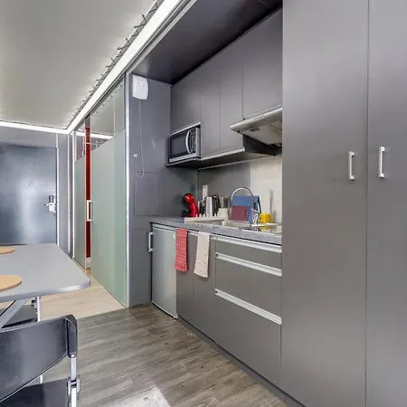 Apartment 107 - Le Lokup - Wifi - Proche Tram Reims