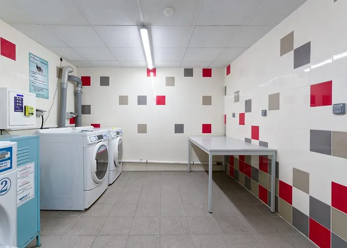 107 - Le Lokup - Wifi - Proche Tram Lägenhet